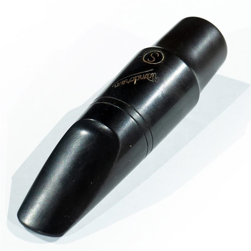 Tenor_Saxophone_Mouthpiece_Vandoren_Hard_Rubber_S_JAZZ_#9_03