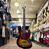 Trad_Master_Series_Beta_J4W__(3_Tone_Sunburst_Light_Aged)_[Wide_Neck_Custom_Model]_02