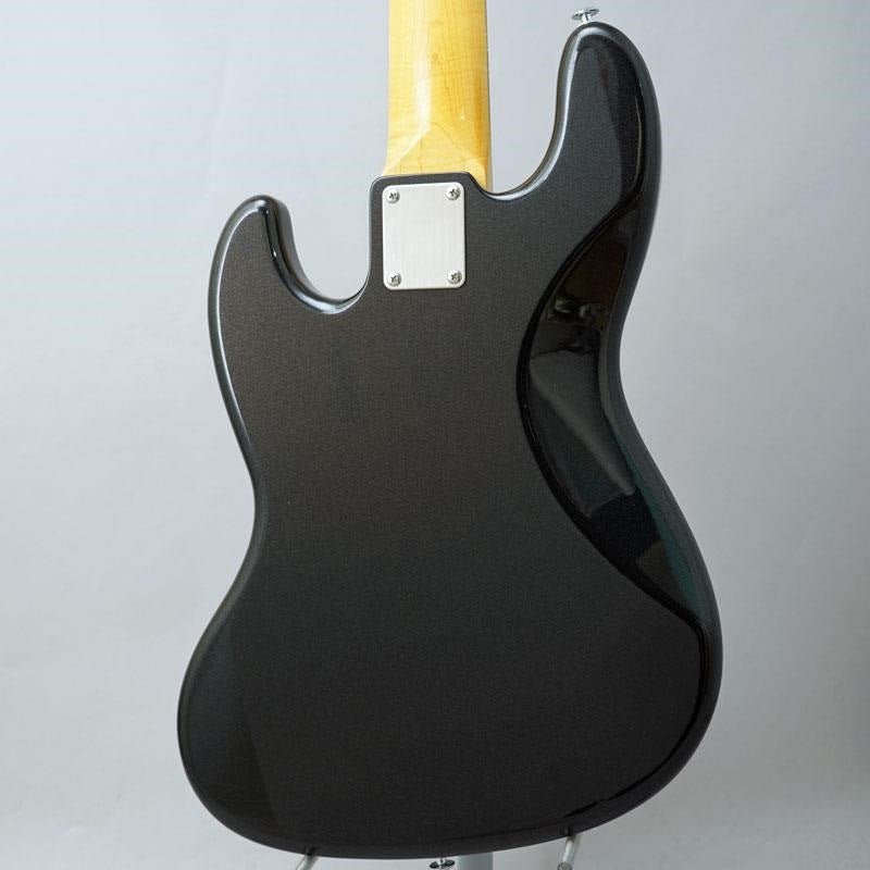 Trad_Master_Series_Beta_J5_(Charcoal_Frost_Metallic_Light_Aged)_03