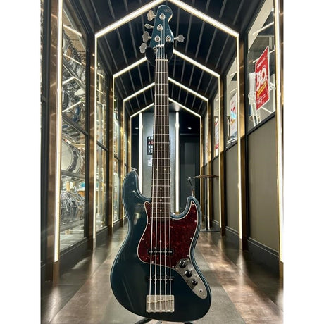 Trad_Master_Series_Beta_J5_(Old_Teal_Green_Metallic_Light_Aged)_02