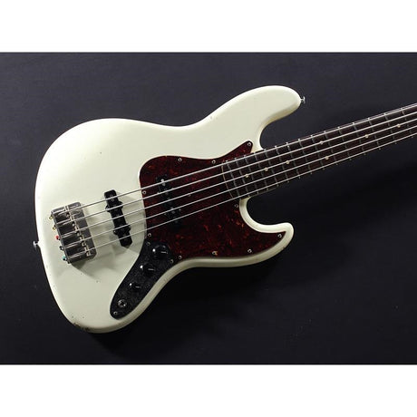 Trad_Master_Series_Beta_J5_(Vintage_White_Light_Aged)_03