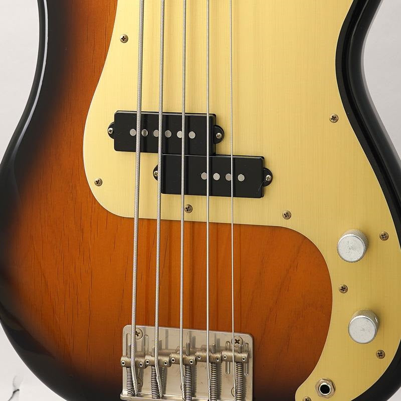 Trad_Master_Series_Beta_P5_(2Tone_Sunburst_Light_Aged)_09