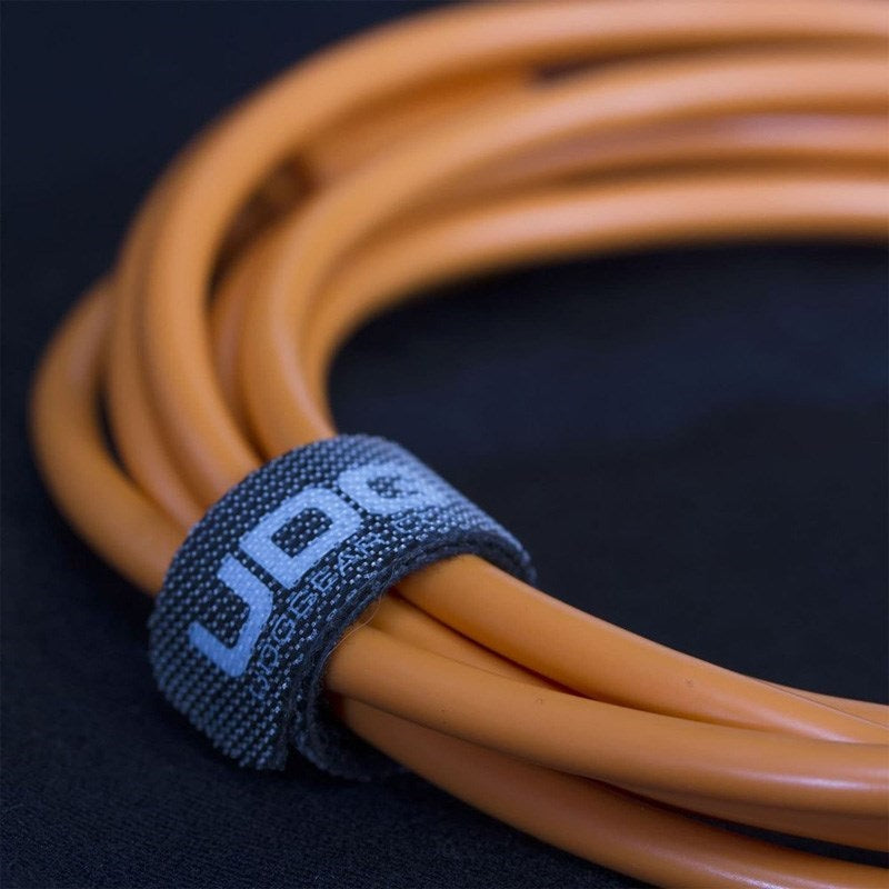 U99001OR_Ultimate_USB_Cable_3_2_CC_Orange_Straight_1_5m_05