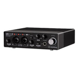 UR22C_(Steinberg)_(standard_audio_interface)_01