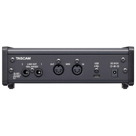 US-2x2HR_(Tascam)_(audio_interface)_03