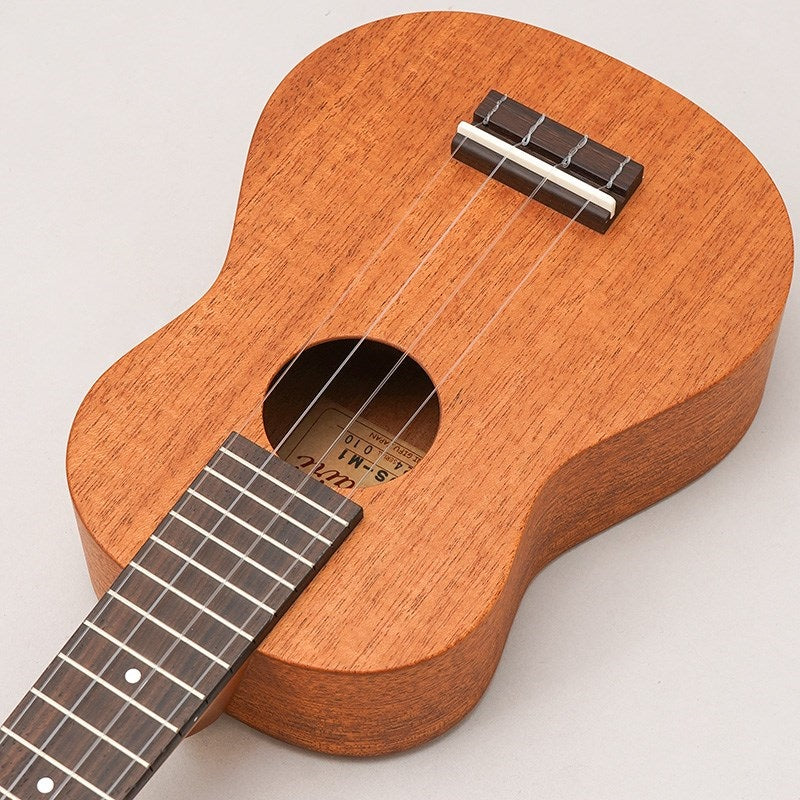 US-M1_(Japanese-made_soprano_ukulele)_by_K_Yairi_05