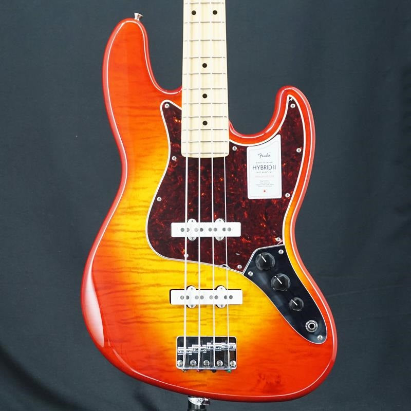 USED_2024_Collection_Hybrid_II_Jazz_Bass_Flame_Maple_Top_(Sunset_Orange_Transparent)_01
