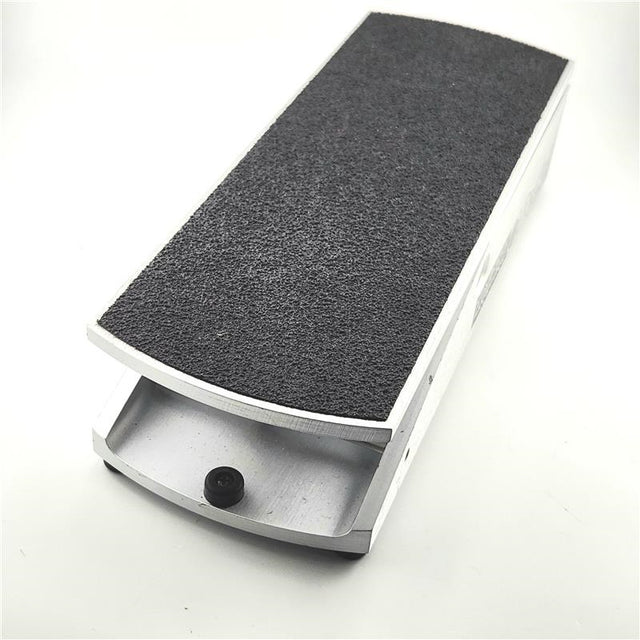 USED_6166_VOL_PEDAL_01