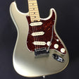 USED_American_Elite_Stratocaster_(Champagne_Maple)_01