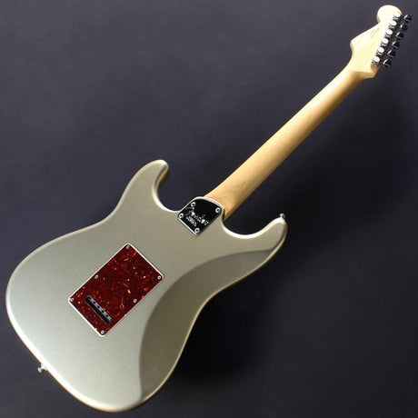 USED_American_Elite_Stratocaster_(Champagne_Maple)_06
