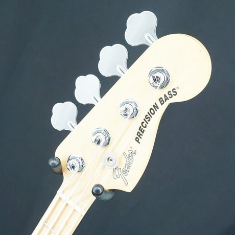 USED_American_Performer_Precision_Bass_(Satin_Lake_Placid_Blue)_07