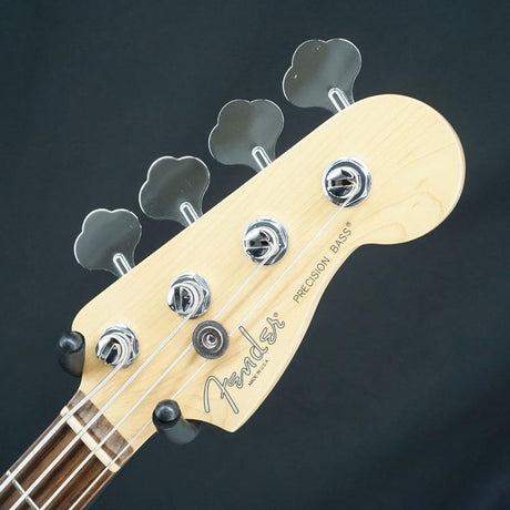 USED_American_Precision_Bass_(Chrome_Red)_07