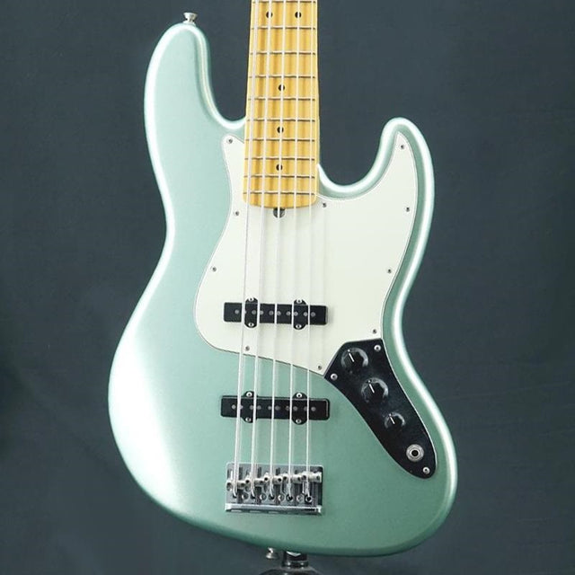 USED_American_Professional_II_Jazz_Bass_V_(Mystic_Surf_Green_Maple)_01