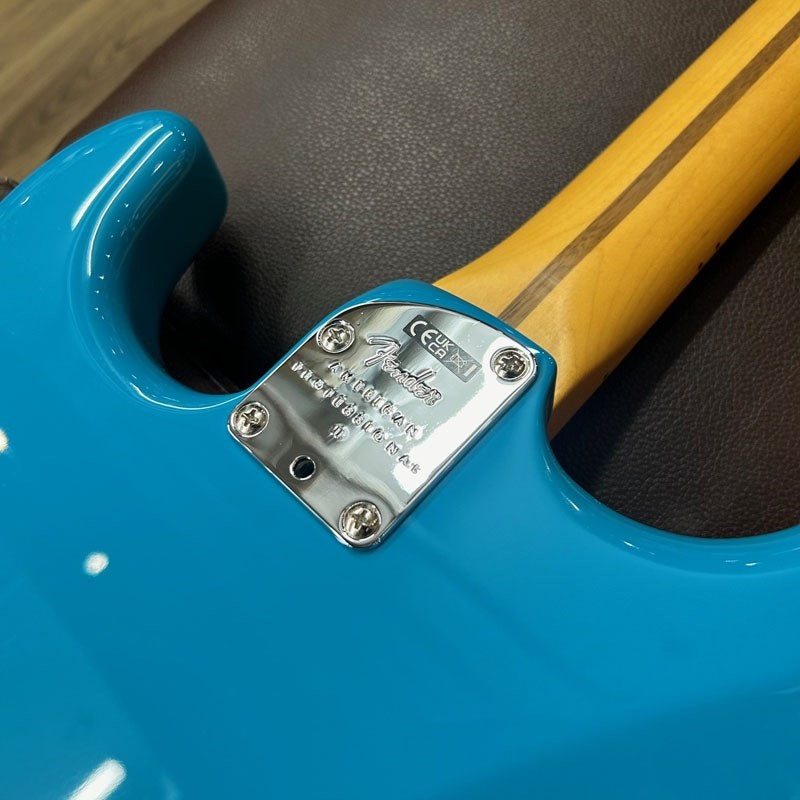 USED_American_Professional_II_Stratocaster_(Miami_Blue_Maple)_[SN_US2024050228]_10