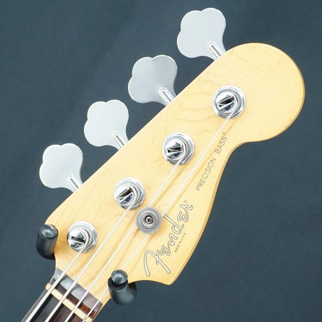 USED_American_Standard_Precision_Bass_(3CS)_'98_07