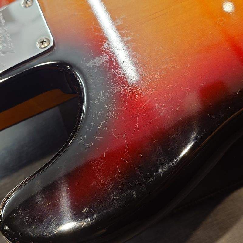 USED_American_Standard_Precision_Bass_(3CS)_'98_09