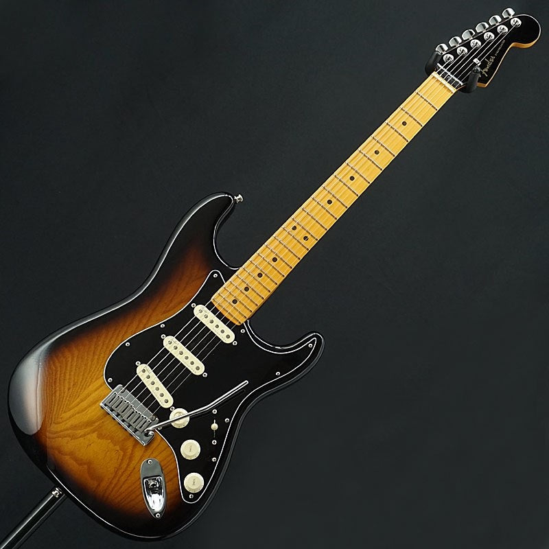 USED_American_Ultra_Luxe_Stratocaster_(2-Color_Sunburst_Maple)_[SN_US23069185]_03