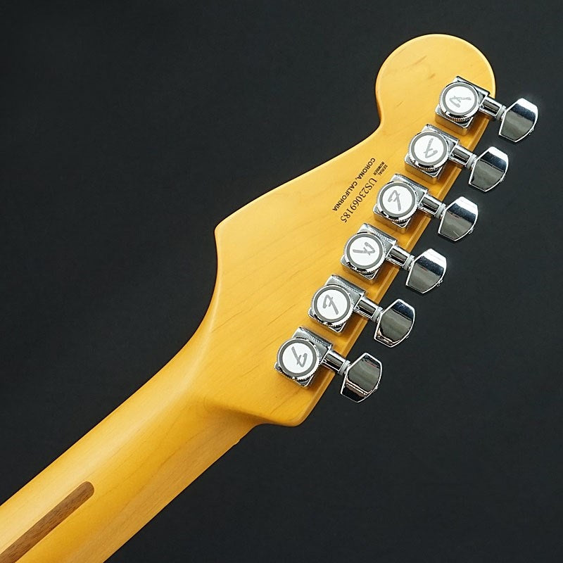 USED_American_Ultra_Luxe_Stratocaster_(2-Color_Sunburst_Maple)_[SN_US23069185]_08