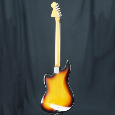 USED_BASS_VI_(3CS)_'12_04