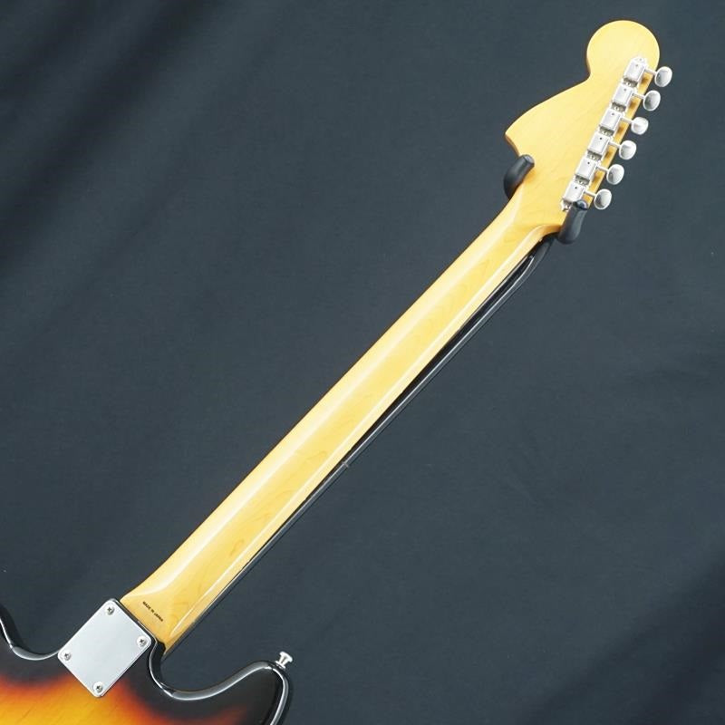 USED_BASS_VI_(3CS)_'12_06