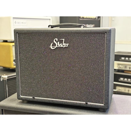 USED_Badger_30_B_+_1x12_Cab_w_Veteran_30_07