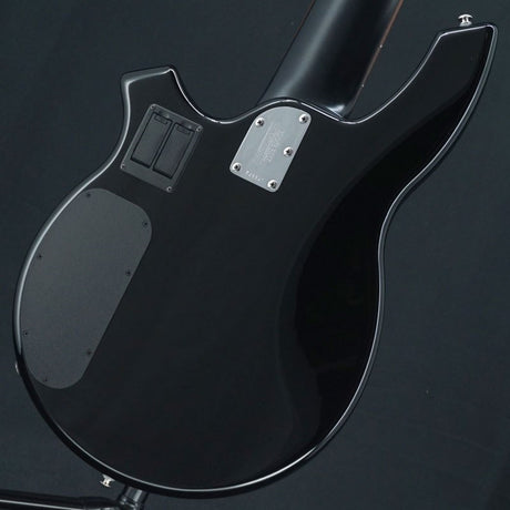 USED_Bongo_6_HS_(Black)_'16_02