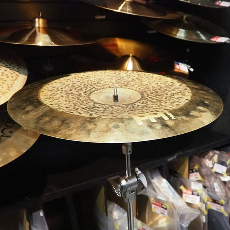 USED_Byzance_Dual_China_18_[B18DUCH_1168g]_01