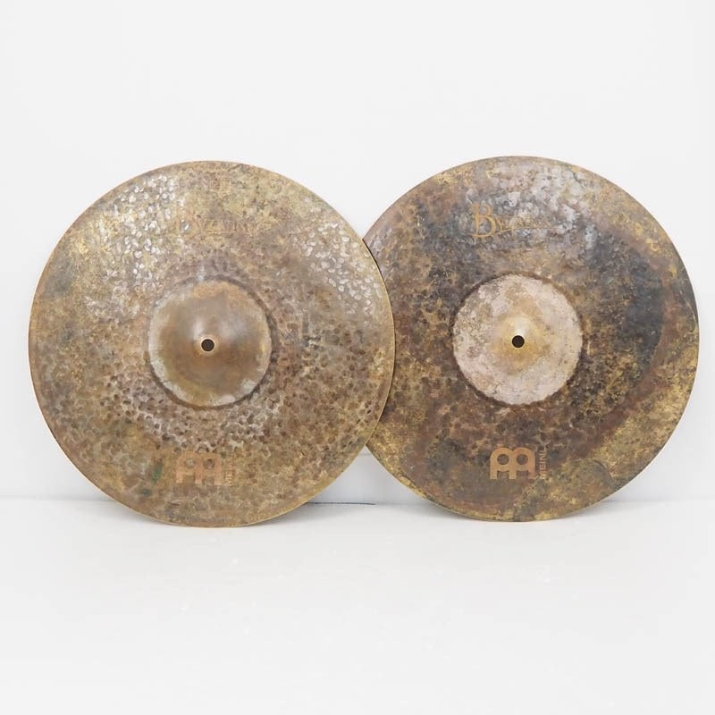 USED_Byzance_Extra_Dry_Medium_Thin_Hihats_15_[B15EDMTH_Top_846g_Bottom_1390g]_01