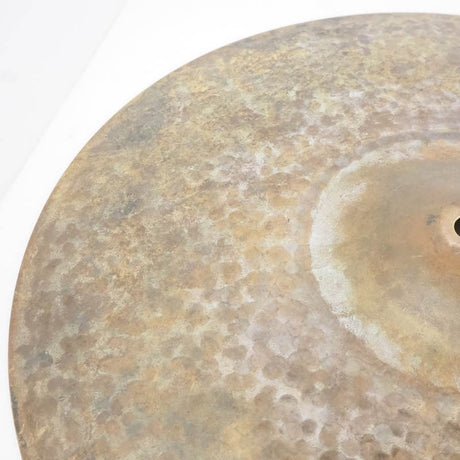 USED_Byzance_Extra_Dry_Medium_Thin_Hihats_15_[B15EDMTH_Top_846g_Bottom_1390g]_07