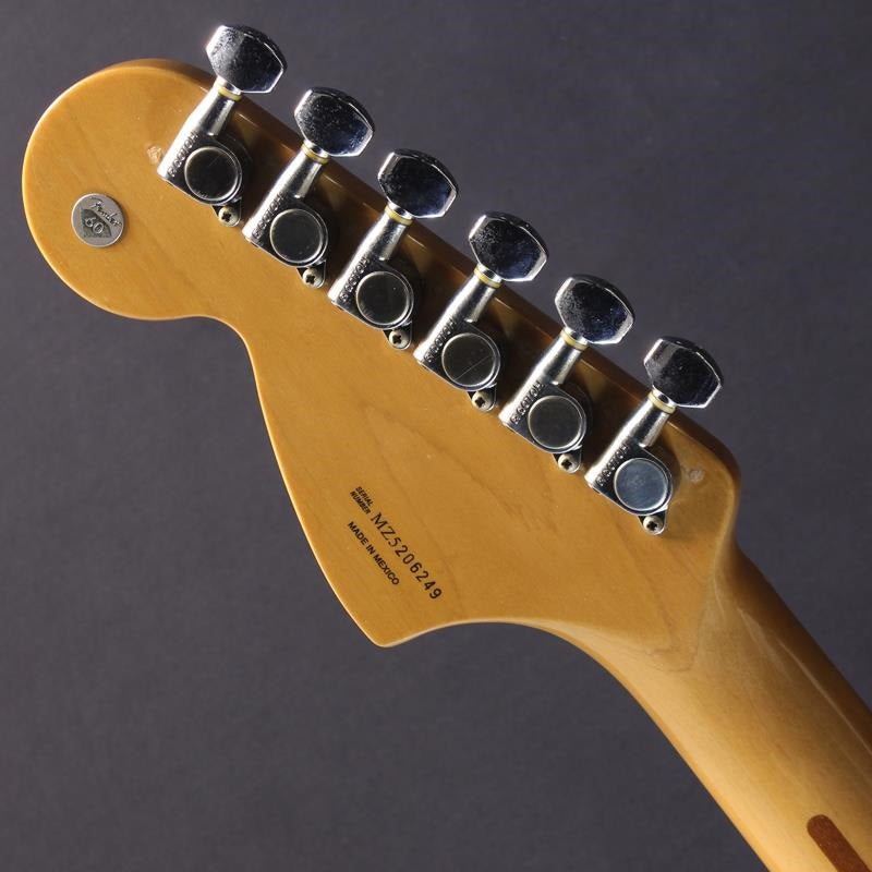 USED_Classic_70s_Stratocaster_Mod__(3_Color_Sunburst_Maple)_08