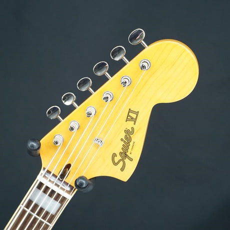 USED_Classic_Vibe_Bass_VI_(BLK)_07
