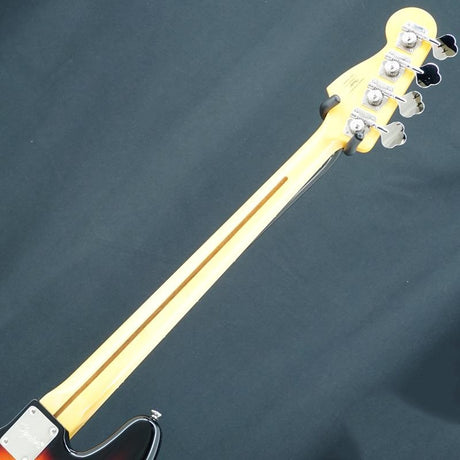 USED_Classic_Vibe_'70s_Jazz_Bass_Maple_Fingerboard_(3-Color_Sunburst)_05