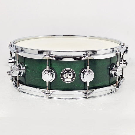 USED_Collector's_Maple_14x5_Snare_Drum_-Emerald_Satin_Oil-_01
