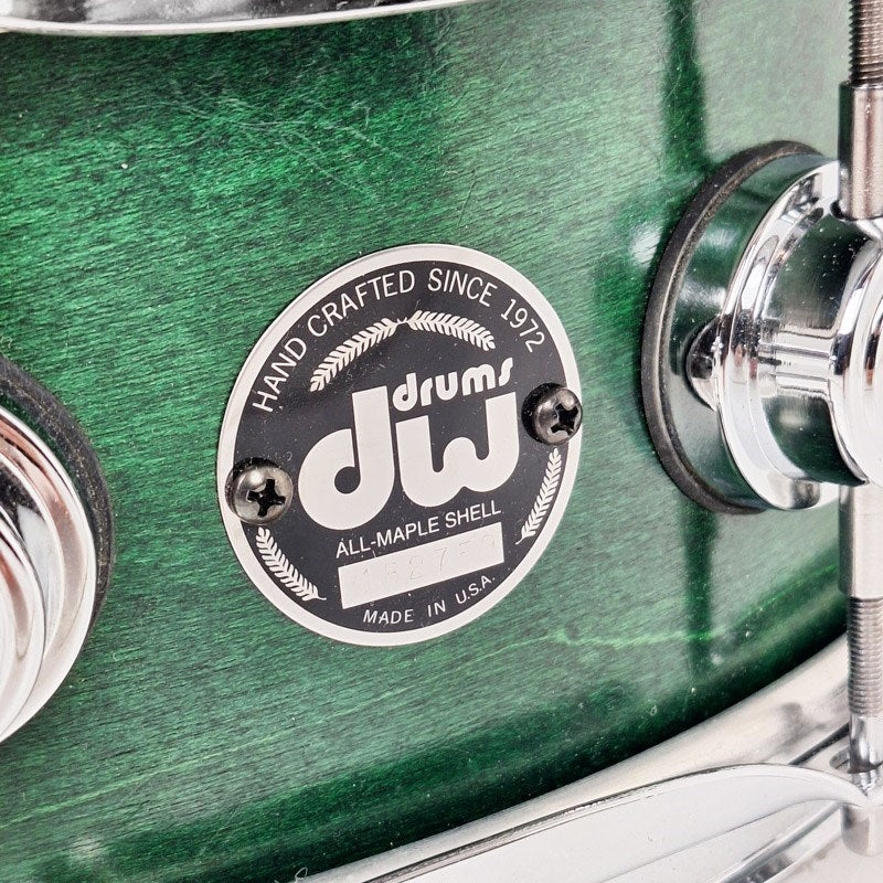 USED_Collector's_Maple_14x5_Snare_Drum_-Emerald_Satin_Oil-_03