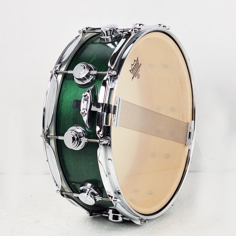 USED_Collector's_Maple_14x5_Snare_Drum_-Emerald_Satin_Oil-_05