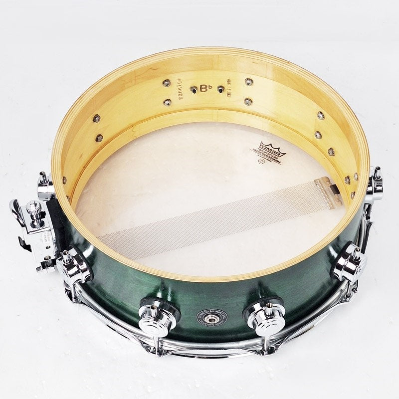 USED_Collector's_Maple_14x5_Snare_Drum_-Emerald_Satin_Oil-_09