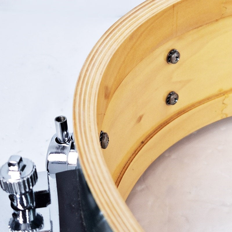USED_Collector's_Maple_14x5_Snare_Drum_-Emerald_Satin_Oil-_10