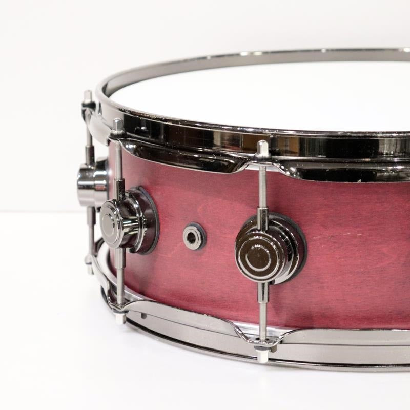 USED_Collector's_Pure_Maple_Snare_Drum_14''×5''_-_Cherry_Satin_Oil___Black_NICkel_Hardware_04