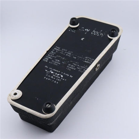 USED_Cry_Baby_Super_03