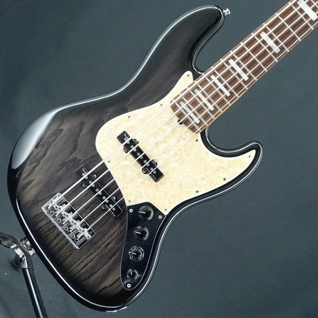 USED_Custom_Classic_Jazz_Bass_V_01