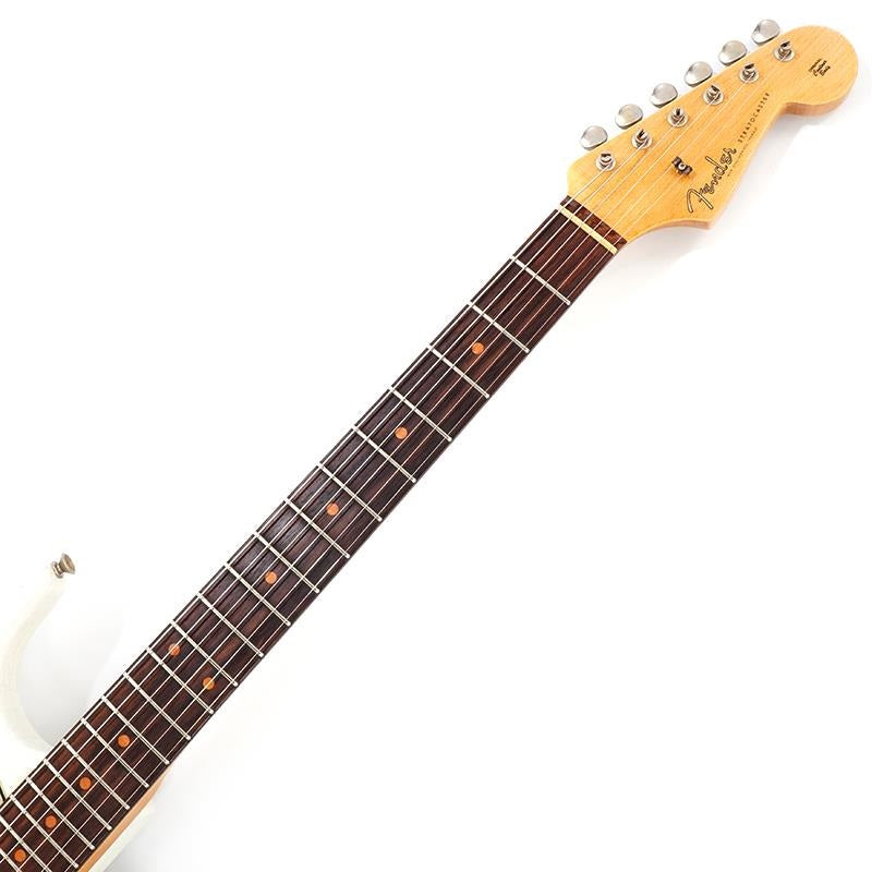 USED_Custom_Shop_1960_Stratocaster_Journeyman_Relic_C-Shape_Aged_Olympic_White_[SN__CZ528760]_05