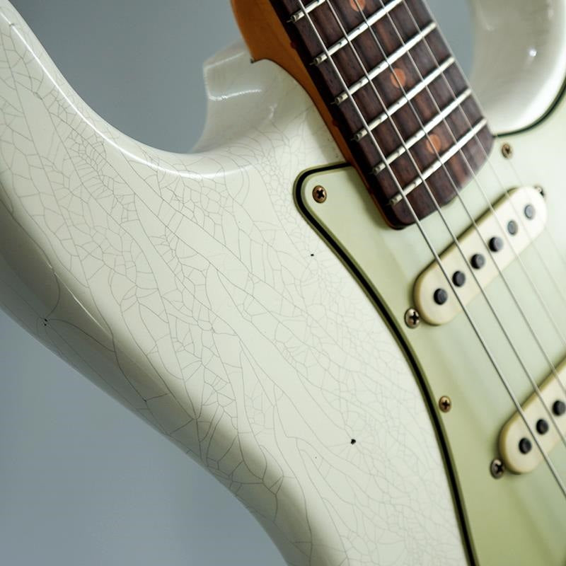 USED_Custom_Shop_1960_Stratocaster_Journeyman_Relic_C-Shape_Aged_Olympic_White_[SN__CZ528760]_09