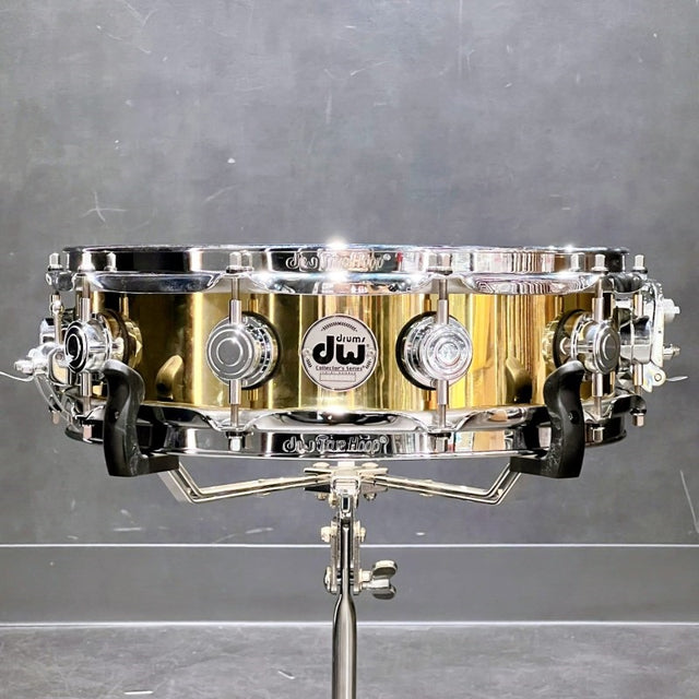 USED_DW-BR7_1404SD_BRASS_C_S_[Collector's_Metal_Snare___Bell_Brass_14×4]_01