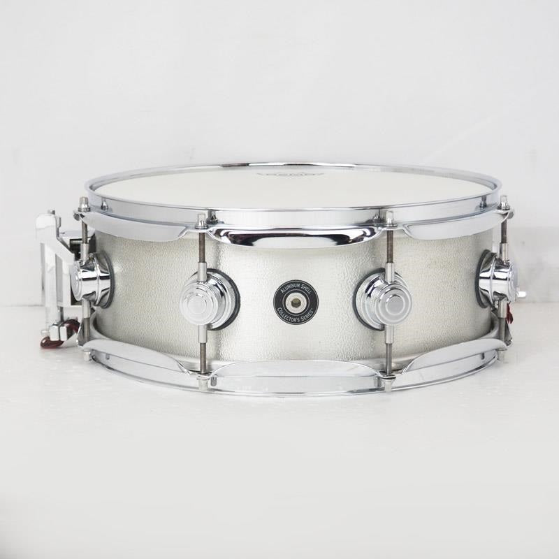 USED_DW-CA7_1305SD_ALUMI_C_[Collector's_Aluminum_3mm_Snare_Drum_13×5]_02
