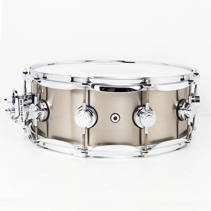 USED_DW-TIT1455SD_[Collector's_Metal_Titanium_14x_5_5]_02