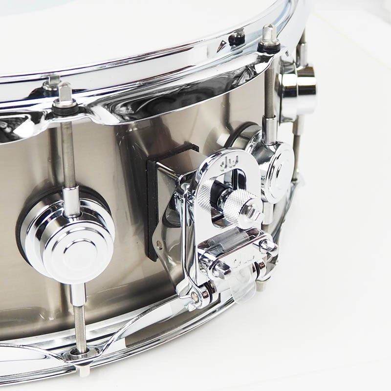USED_DW-TIT1455SD_[Collector's_Metal_Titanium_14x_5_5]_06