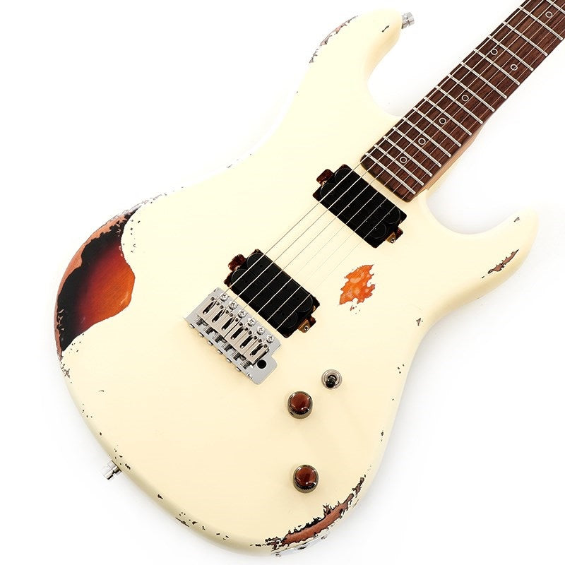 USED_Dhatarattha_CUSTOM_GUITAR_Performance_S_Relic_(Aged_White_over_3CS)_01