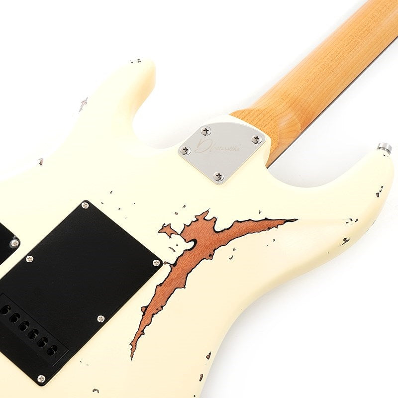 USED_Dhatarattha_CUSTOM_GUITAR_Performance_S_Relic_(Aged_White_over_3CS)_06