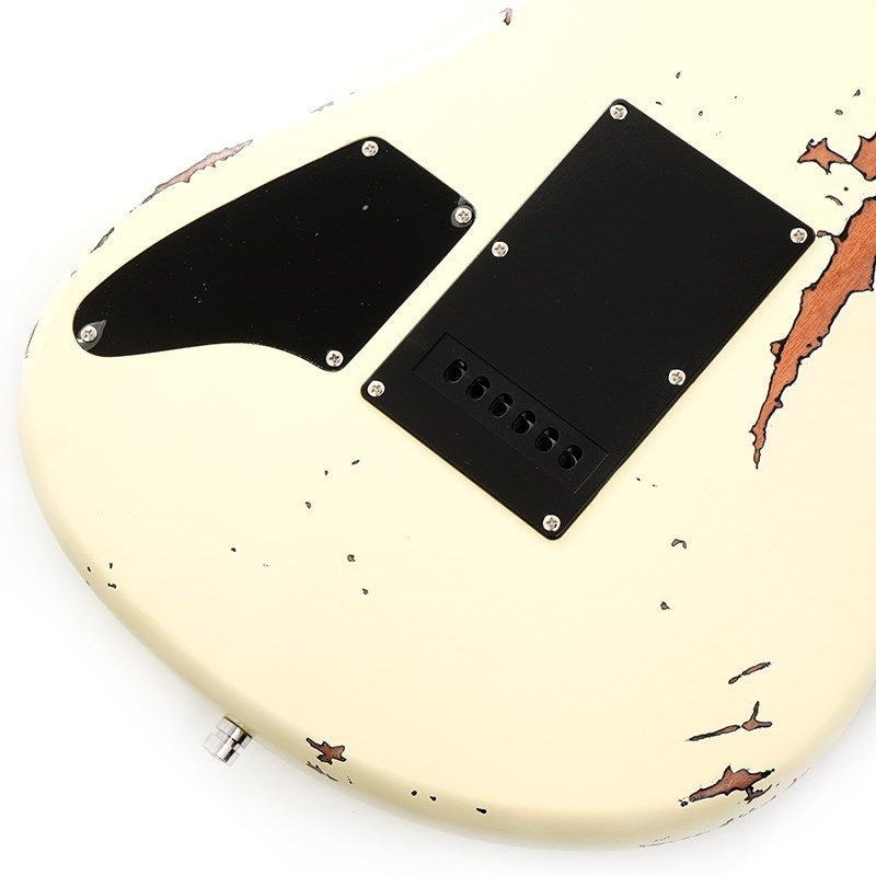 USED_Dhatarattha_CUSTOM_GUITAR_Performance_S_Relic_(Aged_White_over_3CS)_08