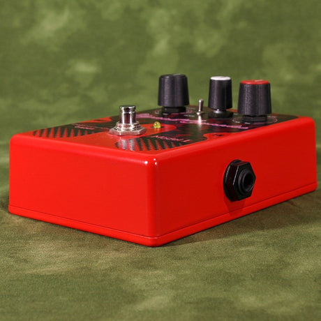 USED_Elegant_Cruncher_GA001_03